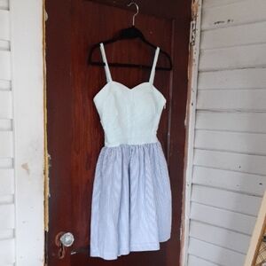 Hemline Montgomery Blue and Green  Seersucker Mini Dress Sz Medium